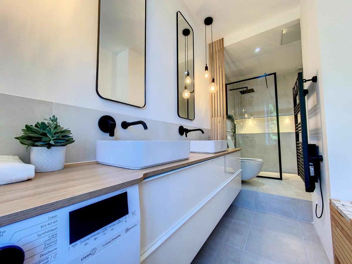 Appartchic - Appartement Standing - Plein Centre & Parking Prive Créon Dış mekan fotoğraf